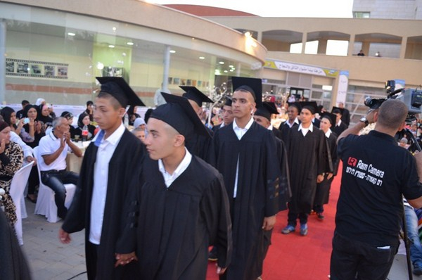 بالفيديو: حفل تخريج الفوج الثاني من مدرسة اورط بمدينة اللد